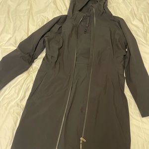 Lululemon Rain Rebel Jacket in black